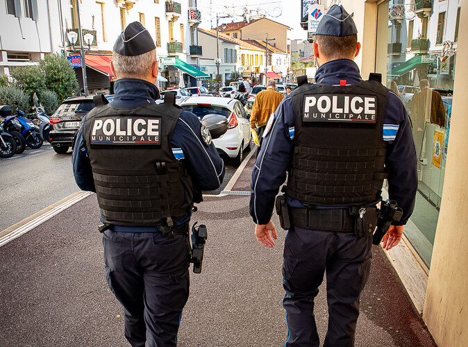 Nuovo accordo di coordinamento tra la Polizia Nazionale e la Polizia Municipale di Roquebrune-Cap-Martin