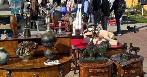 Tanti oggetti, tante curiosità: i marché à la brocante in Costa Azzurra