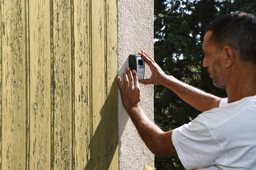 Nizza e Cannes: è guerra alle cassette porta chiavi poste all’esterno dei fabbricati