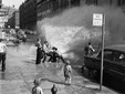 New York, June 1954 © Estate of Vivian Maier, Courtesy of Maloof Collection and Howard Greenberg Gallery