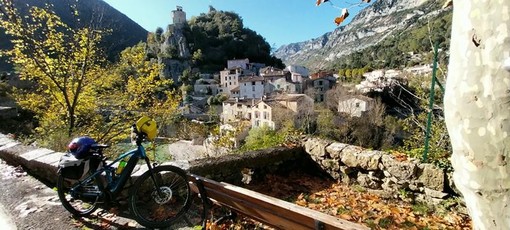 Gilette Roquestéron e Aiglun, fotografie di Danilo Radaelli