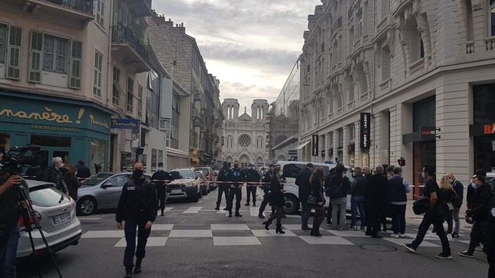 Immagini ieri in Avenue Jean Médecin a Nizza (foto di Ghjuvan Pasquale)