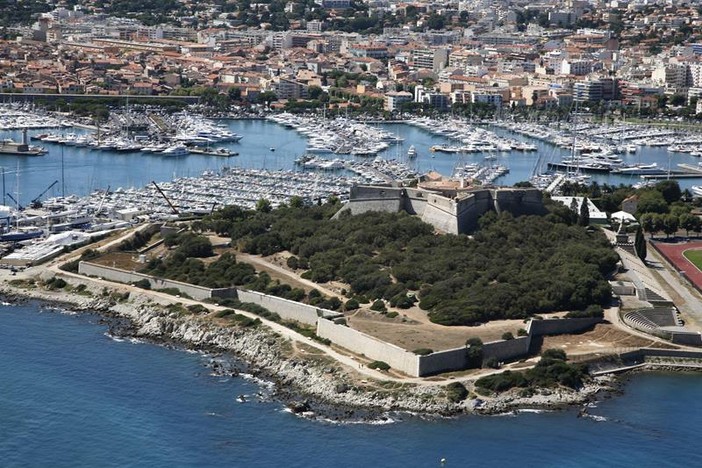 Antibes, Fort Carré vue aerienne (Y. Seuret)