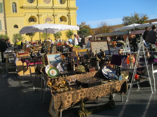 Brocante a Nizza