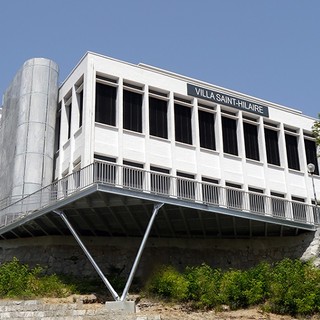 La Bibliothèque Villa Saint-Hilaire a Grasse