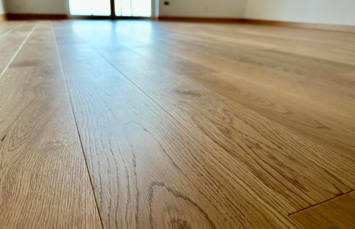 Benza srl amplia la sua offerta: arriva il parquet per interni che affianca il decking per esterni