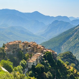 Panorami di località del Dipartimento delle Alpi Marittime