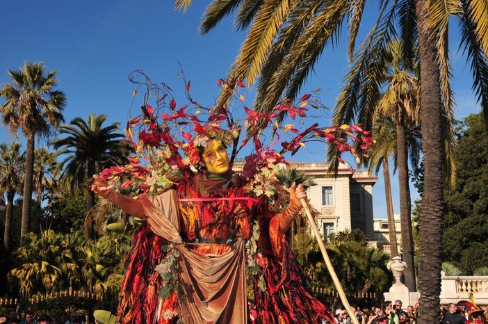 Sabato 13 febbraio c'è la Flower Parade al Carnevale di Nizza