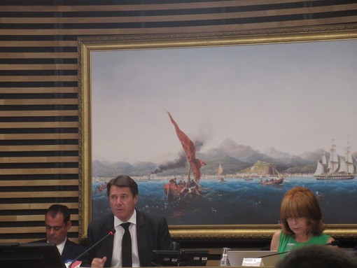 Christian Estrosi durante il Consiglio Municipale di Nizza