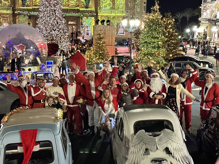 Festa e gioia per le strade del Principato per la Parade de Noel