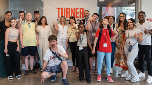 Gruppo di giovani dell'Associazione Monaco Disease Power in visita alla mostra &quot;Turner, l'eredità sublime&quot;