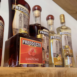 AlpiFOOD Magazine - Il Freddozzo di Oleggio: da liquore di paese a simbolo di unicità e valorizzazione del territorio