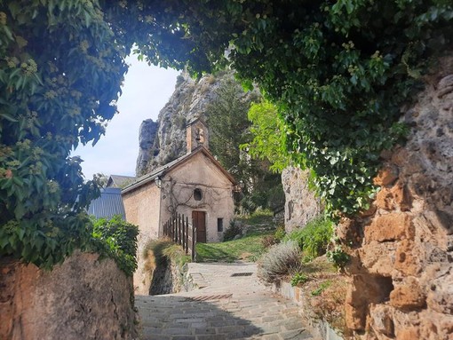 Tour fra Roubion, Col de la Couillole, Les Launes e Beuil - Fotografie di Danilo Radaelli