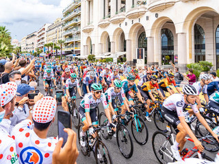 Luglio. Métropole Nice Côte d'Azur: da oggi per tre giorni il Tour de France. Gli orari e i percorsi