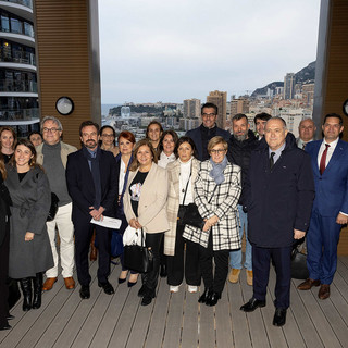 La delegazione in visita al cantiere