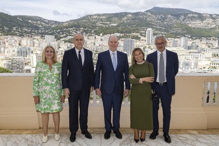 La nuova Ambasciatrice d'Italia a Monaco Manuela Ruosi con il Principe Alberto e le autorità monegasche