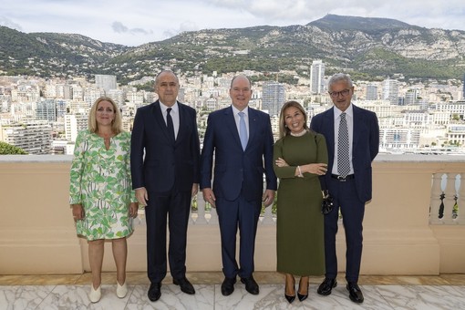 La nuova Ambasciatrice d'Italia a Monaco Manuela Ruosi con il Principe Alberto e le autorità monegasche