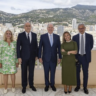 La nuova Ambasciatrice d'Italia a Monaco Manuela Ruosi con il Principe Alberto e le autorità monegasche