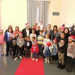 200 bimbi al Centro Comunale di Azione Sociale di Mentone per un pomeriggio di &quot;Natale Solidale&quot;