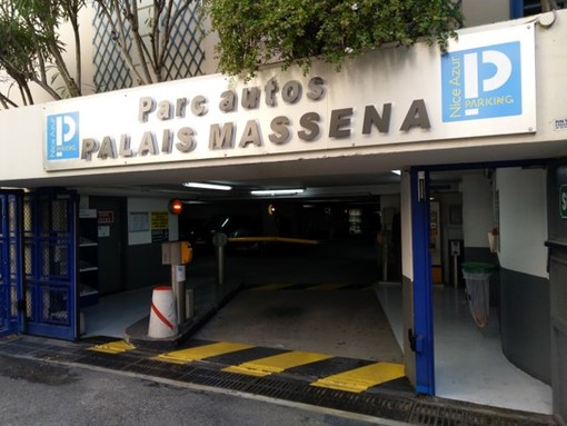 Parcheggio Palais Massena