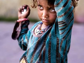 La mandiante, Varanasi, Inde, 2020 © Patrick Hanez