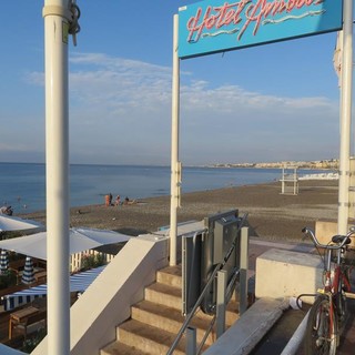 Plage Hotel Amour, Nizza