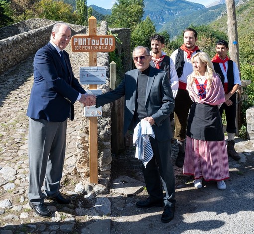 Il Principe Alberto all'inaugurazione del Pont de la Coq