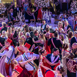 Atmosfera da sogno e favola per il Gran Ballo di Principi e Principesse di Monaco