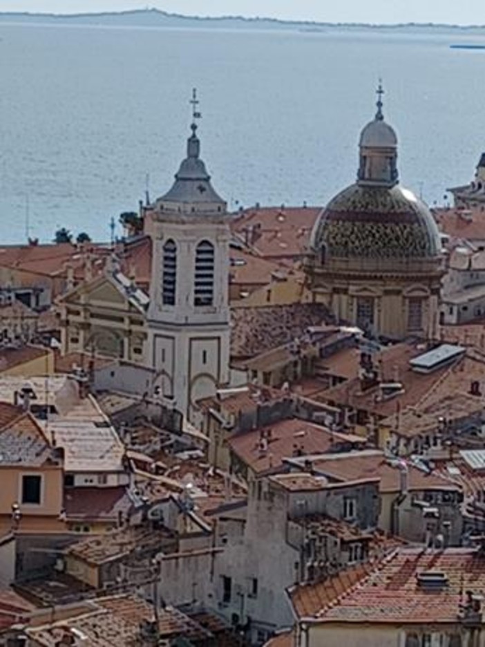 Tetti di Nizza, foto di Rosy Barisone