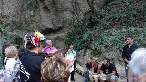 La processione al Vallon des Étoiles nelle immagini degli scorsi anni (Foto di Patrizia Gallo)