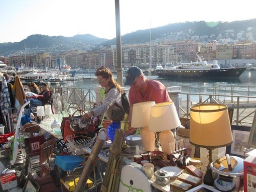 Vide greniers del 22 aprile 2018 al porto di Nizza