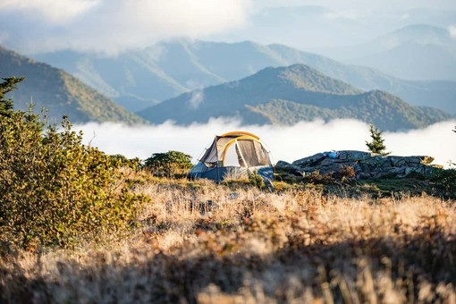 Campeggio in Corsica: le migliori destinazioni per una vacanza indimenticabile