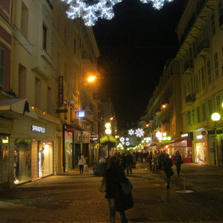Nizza apre le feste: accese le luminarie in città (Fotogallery)