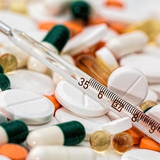 Smaltire i farmaci scaduti: procedura corretta e pericoli da evitare