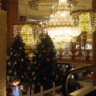 Al Metropole di Monaco Babbo Natale aspetta tutti i bambini