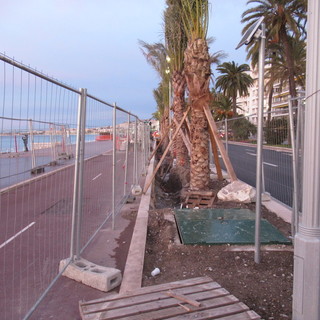 Due fili di grande resistenza proteggeranno l'ingresso alla Promenade des Anglais