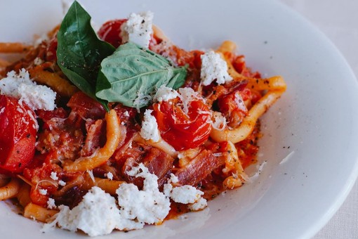 L'Arte di Cucinare: Scopri la Vera Ricetta Della Pasta Alla Norma