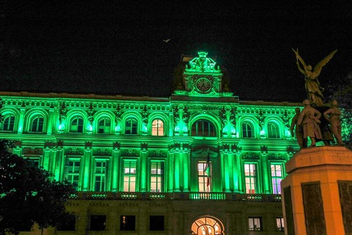 Cannes si veste dei colori dell’Irlanda per il giorno di San Patrizio