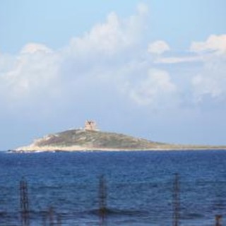 Bottiglie di vetro nel mare di Isola delle Femmine, Regione Sicilia: &quot;Vergognoso&quot; - Video