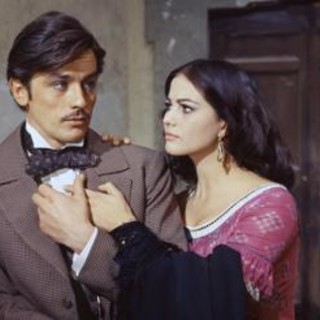 Alain Delon morto, Claudia Cardinale: &quot;Il ballo è finito, Tancredi danza con le stelle&quot;