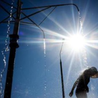 Caldo senza tregua di giorno e di notte, 'sonni bollenti' e massime sui 40°C