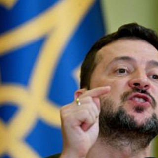 Ucraina attacca in Russia, Zelensky: &quot;Mosca deve pagare&quot;